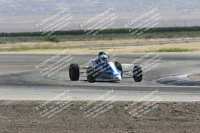 media/Jun-01-2024-CalClub SCCA (Sat) [[0aa0dc4a91]]/Group 4/Race/